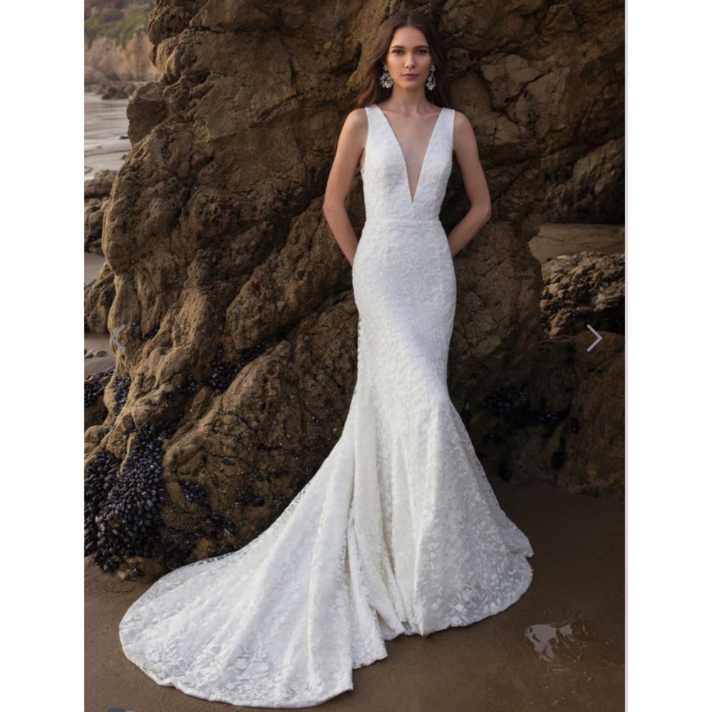 Jenny by Jenny Yoo Arden Wedding Gown in ‘Ivory’
